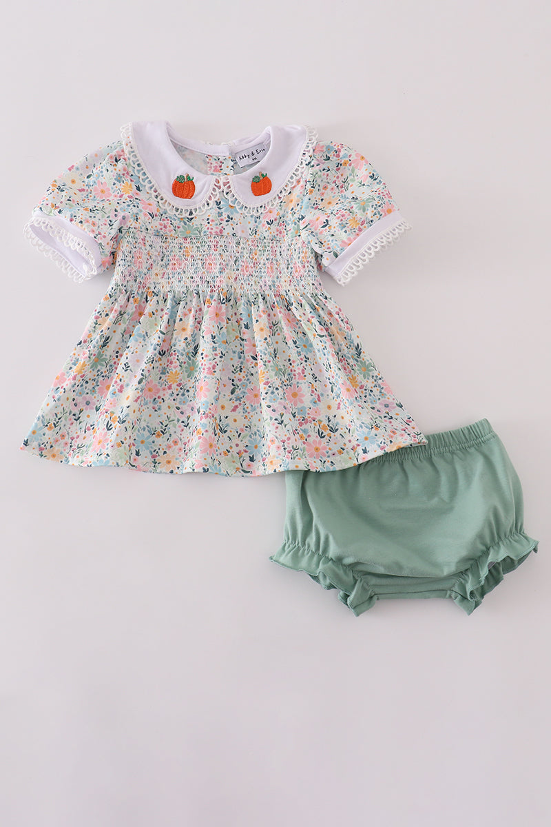 Green floral pumpkin embroidery smocked bloomer set