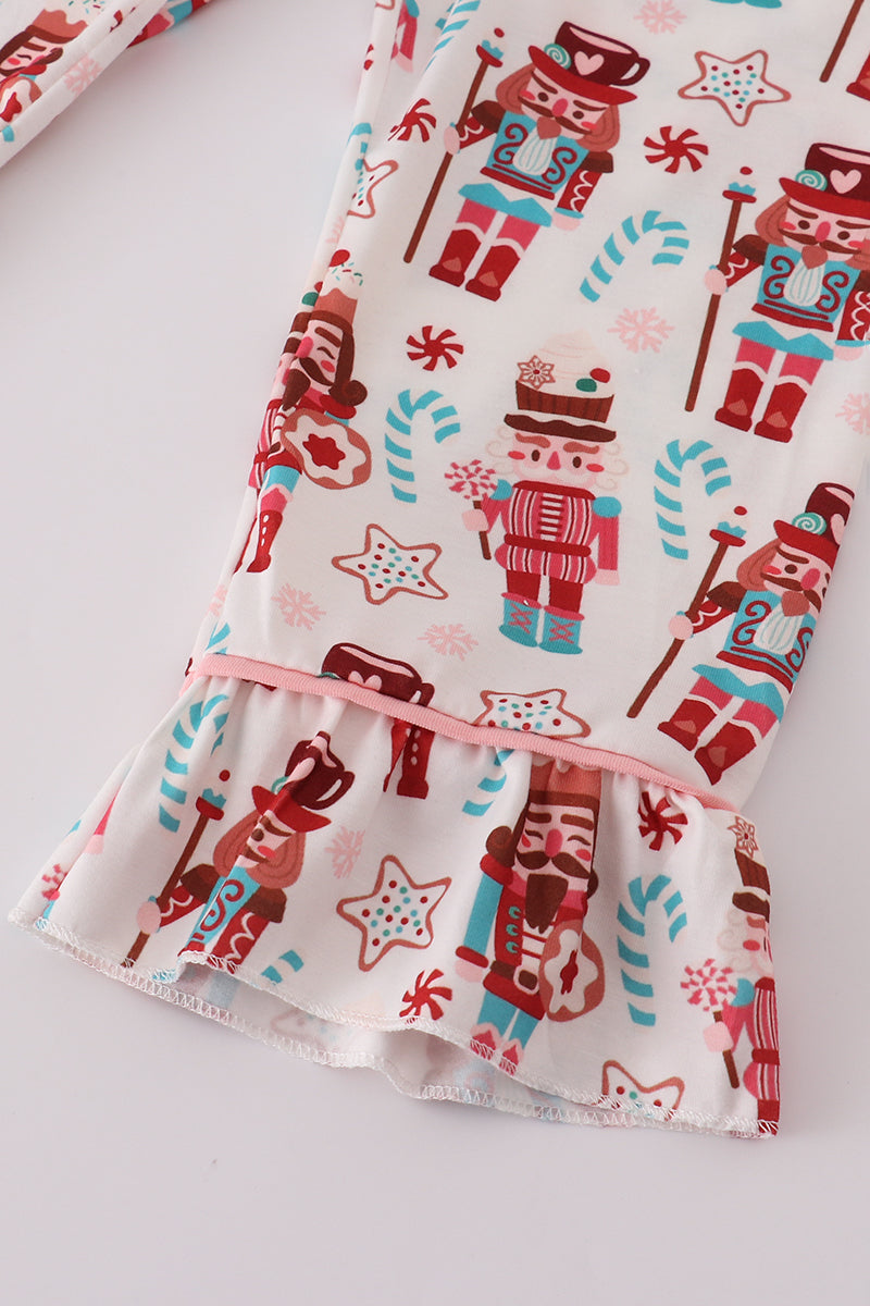 Christmas nutcracker print ruffle pajamas set