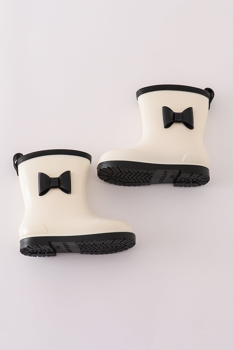 White & black bow rain boots