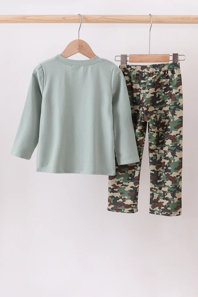 camo-santa-two-piece-set-sage